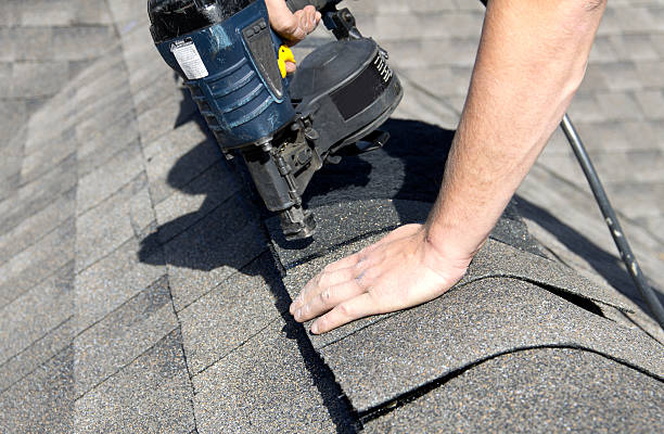 Fast & Reliable Emergency Roof Repairs in David City, NE